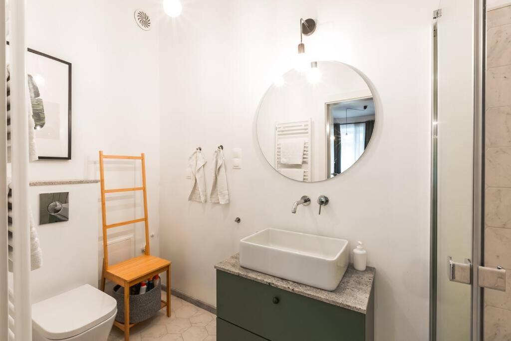 Cute Apartment Perfect For Business And Travel. Warszawa Eksteriør bilde