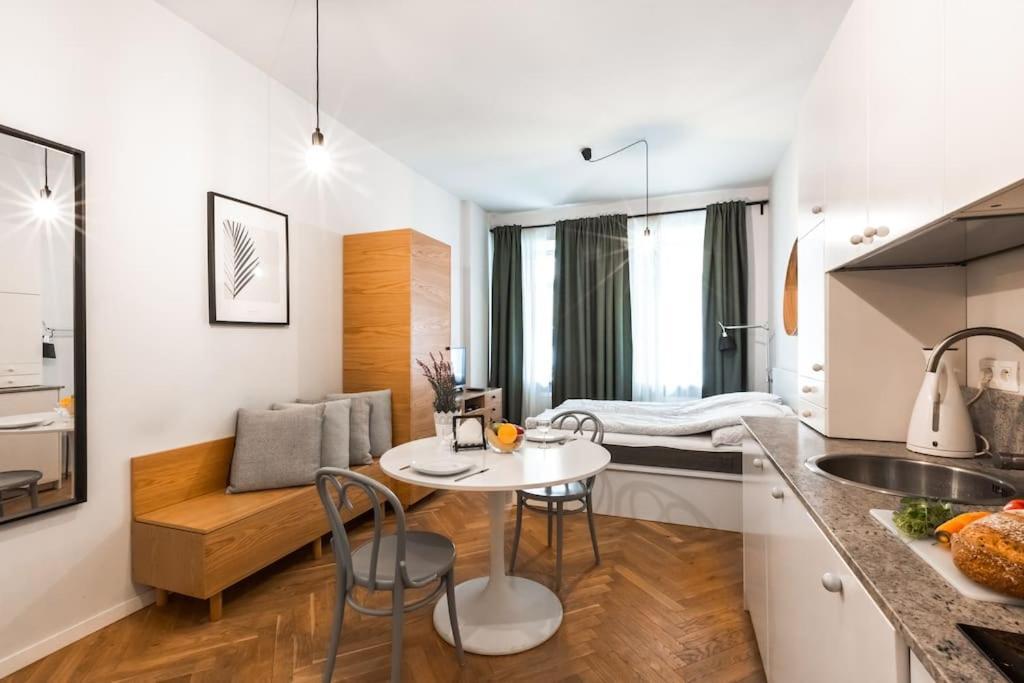 Cute Apartment Perfect For Business And Travel. Warszawa Eksteriør bilde